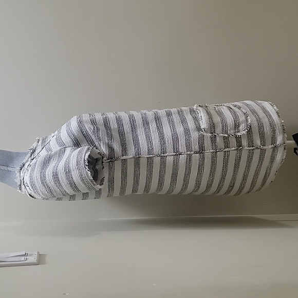 MICHAEL KORS DRESS METALLIC AND STRIPES SIZE 8 IN VERY GOOD CONDITION - Picture 5 of 10